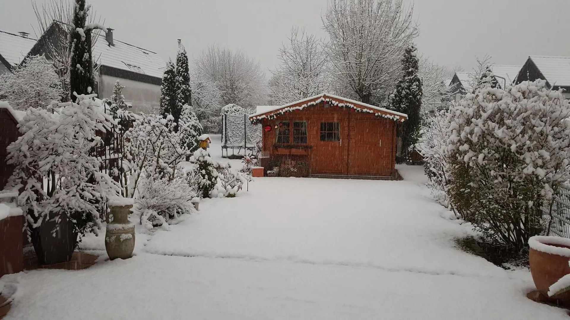 Privatzimmer Bei Renate Am Gruenen See Ratingen Quarto em Acomodações Particulares